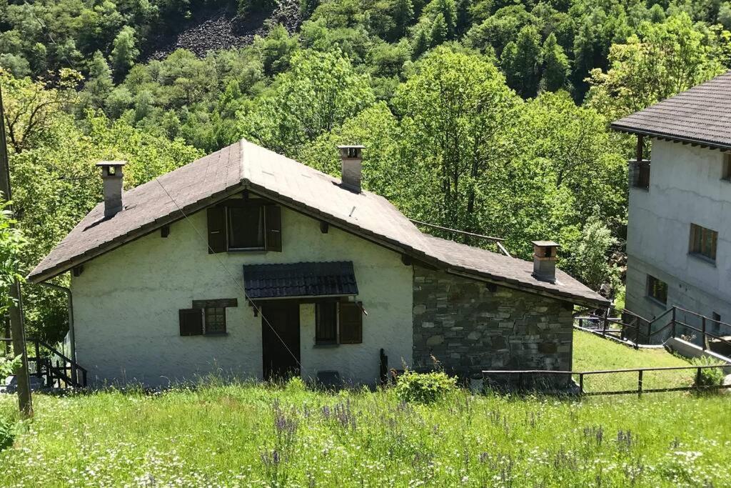 Casa Cantoni Lavizzara 外观 照片